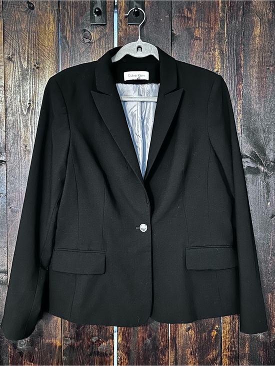 Calvin Klein Jackets & Blazers - Calvin Klein Black Women's Single-Button Notch Lapel Blazer